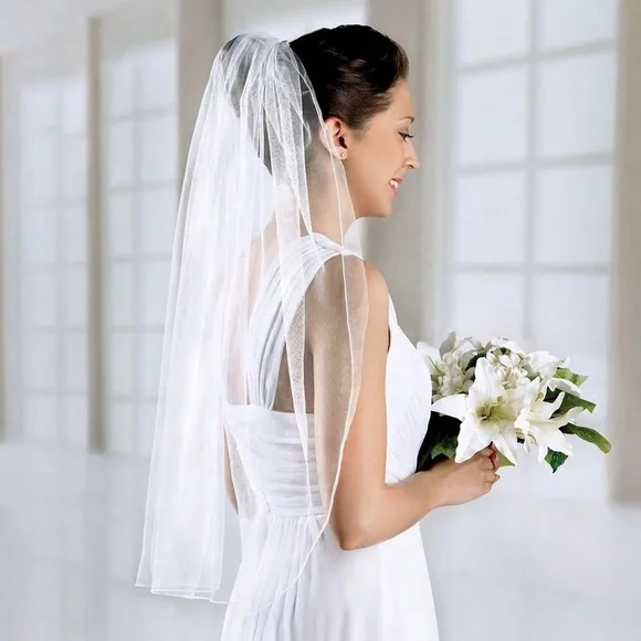 Amscan | Accessories | 3in Bridal Veil With Comb Nwt | Poshmark display picture 1